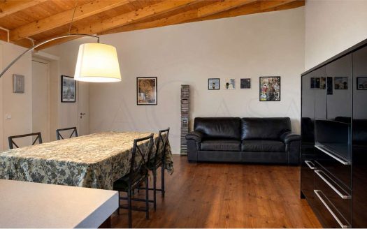 Collebeato _ Bilocale moderno e pronto da vivere a Collebeato.